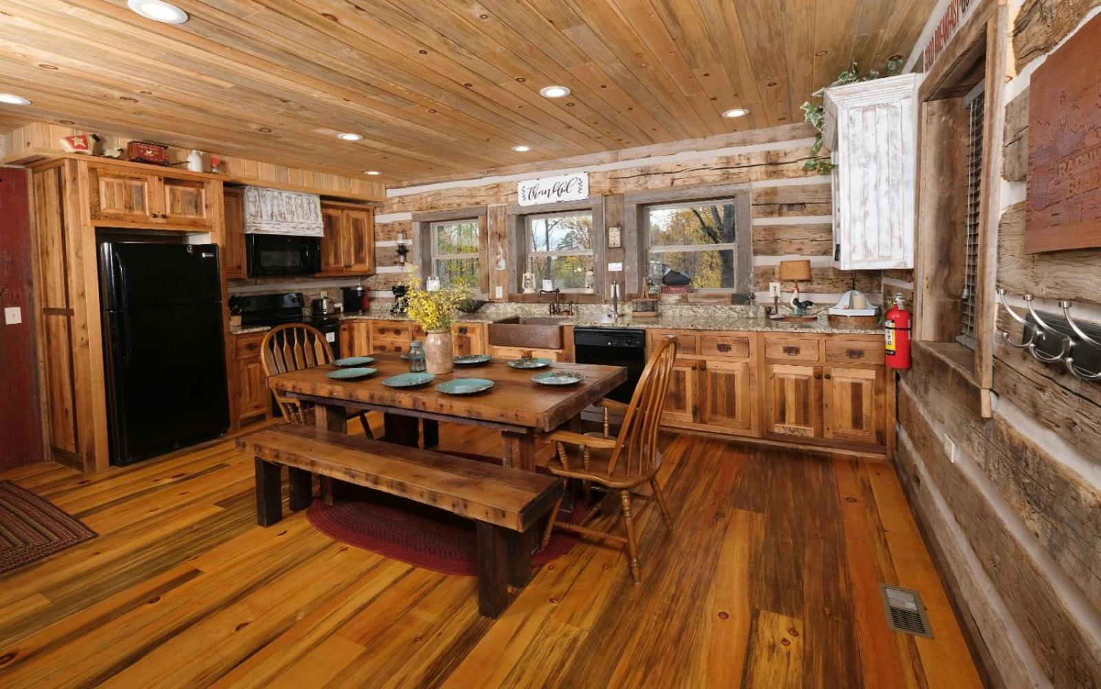 Вилла Barnwood Ridge Гатлинбург Экстерьер фото