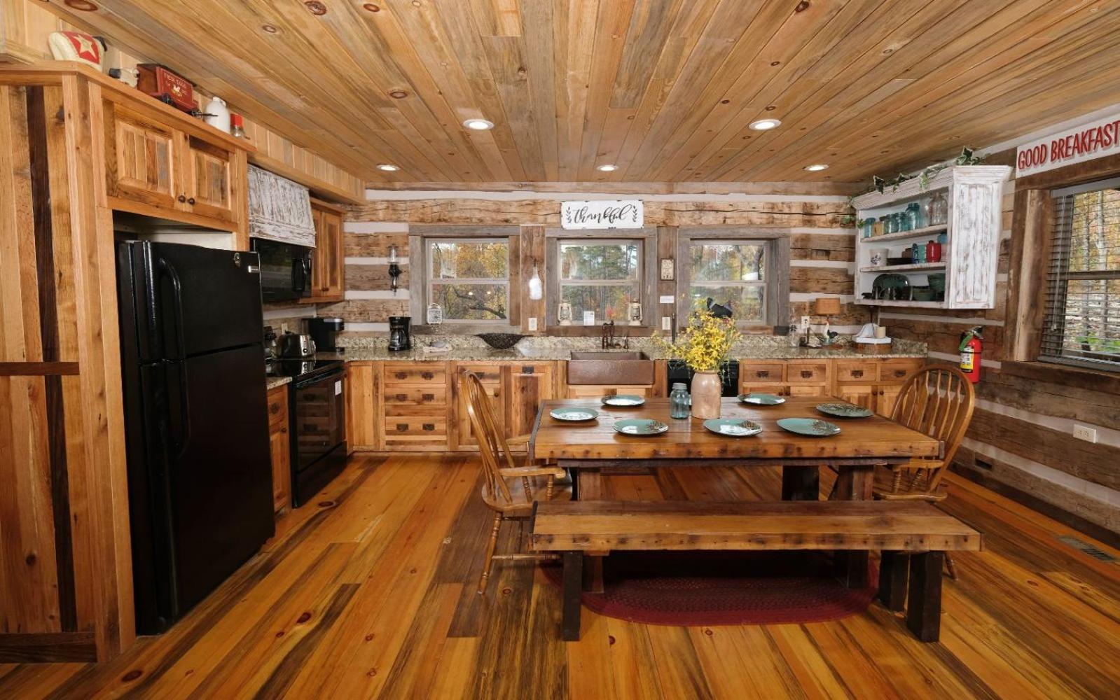 Вилла Barnwood Ridge Гатлинбург Экстерьер фото